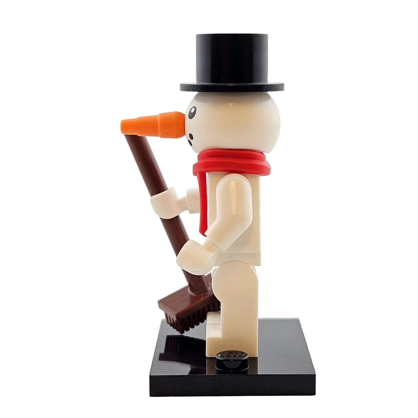 LEGO Minifigures 71034 Series 23 Minifigur Snowman Schneemann seitenansicht links