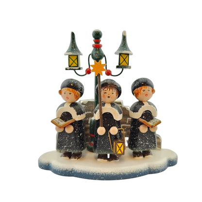 Käthe Wohlfahrt Kurrende Figurengruppe Carol Singers, Ansicht von vorne
