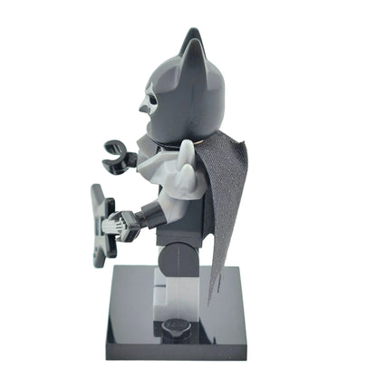 LEGO Minifigures 71017 The Batman Movie Minifigur Glam Metal Batman Seitenansicht links