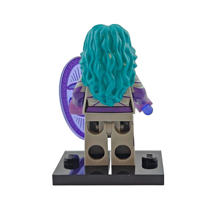 LEGO Minifigures 71032 Series 22 Minifigur Night Protector Nacht Kriegerin Hinteransicht
