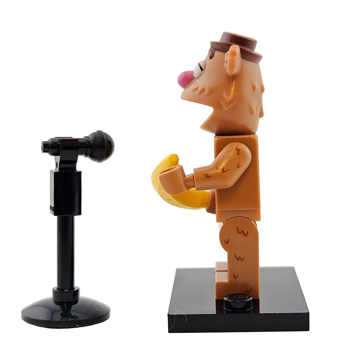 LEGO Minifigures 71033 The Muppets Minifigur Fozzie Bear Fozzie Bär Seitenansicht links