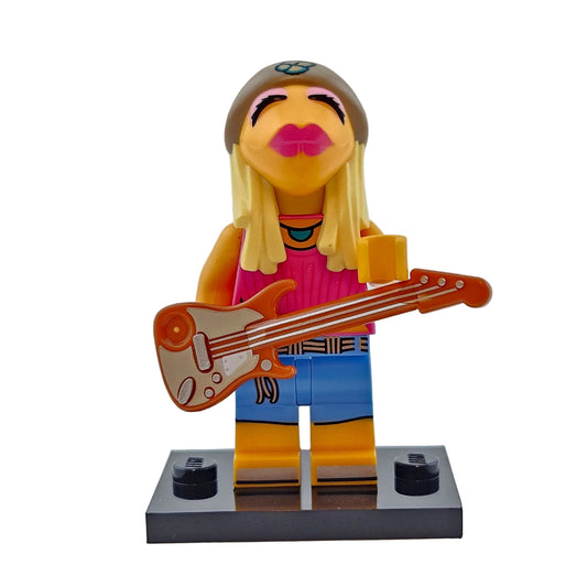 LEGO Minifigures 71033 The Muppets Minifigur Janice Vorderansicht