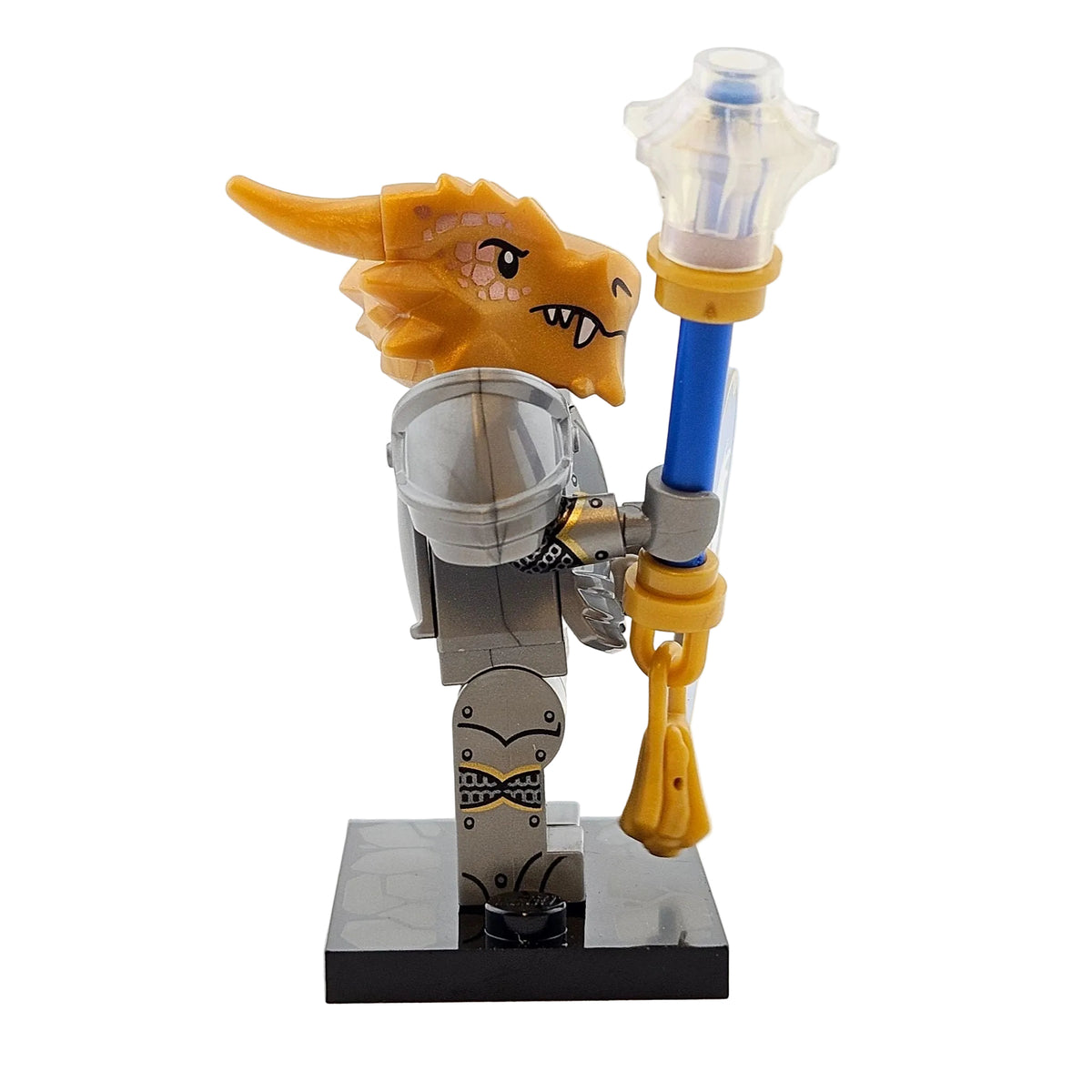 LEGO Minifiguren 71047 Dungeons and Dragons Figur Dragonborn Paladin Drachenblütiger Paladin Seitenansicht rechts