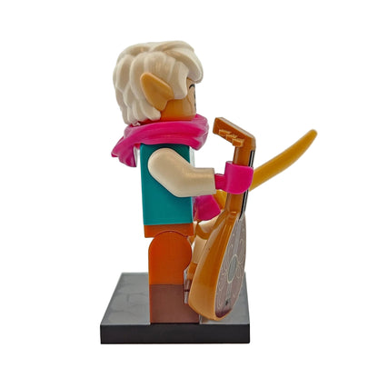 LEGO Minifiguren 71047 Dungeons and Dragons Figur Elf Bard Elfen Barde Seitenansicht rechts