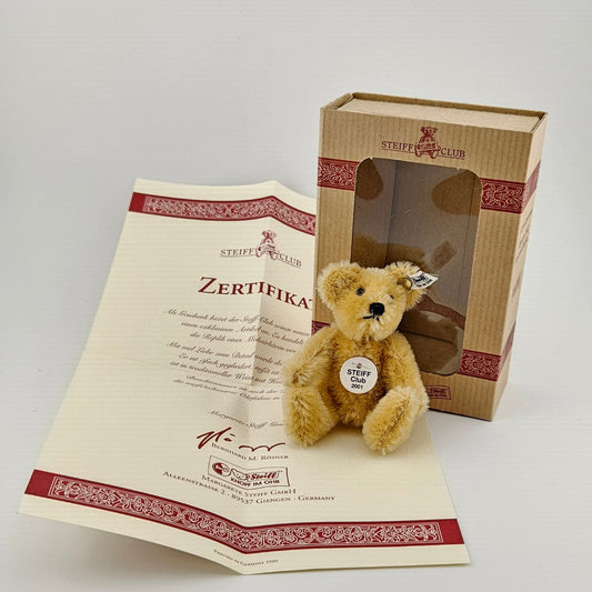 Steiff Club Teddy Bär Miniatur 2001 Mohair 8cm gelbgold mit Zertifikat und Box Vorderansicht